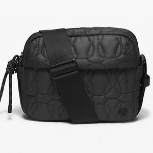 Lululemon Quilted Embrace Crossbody Bag 4L
